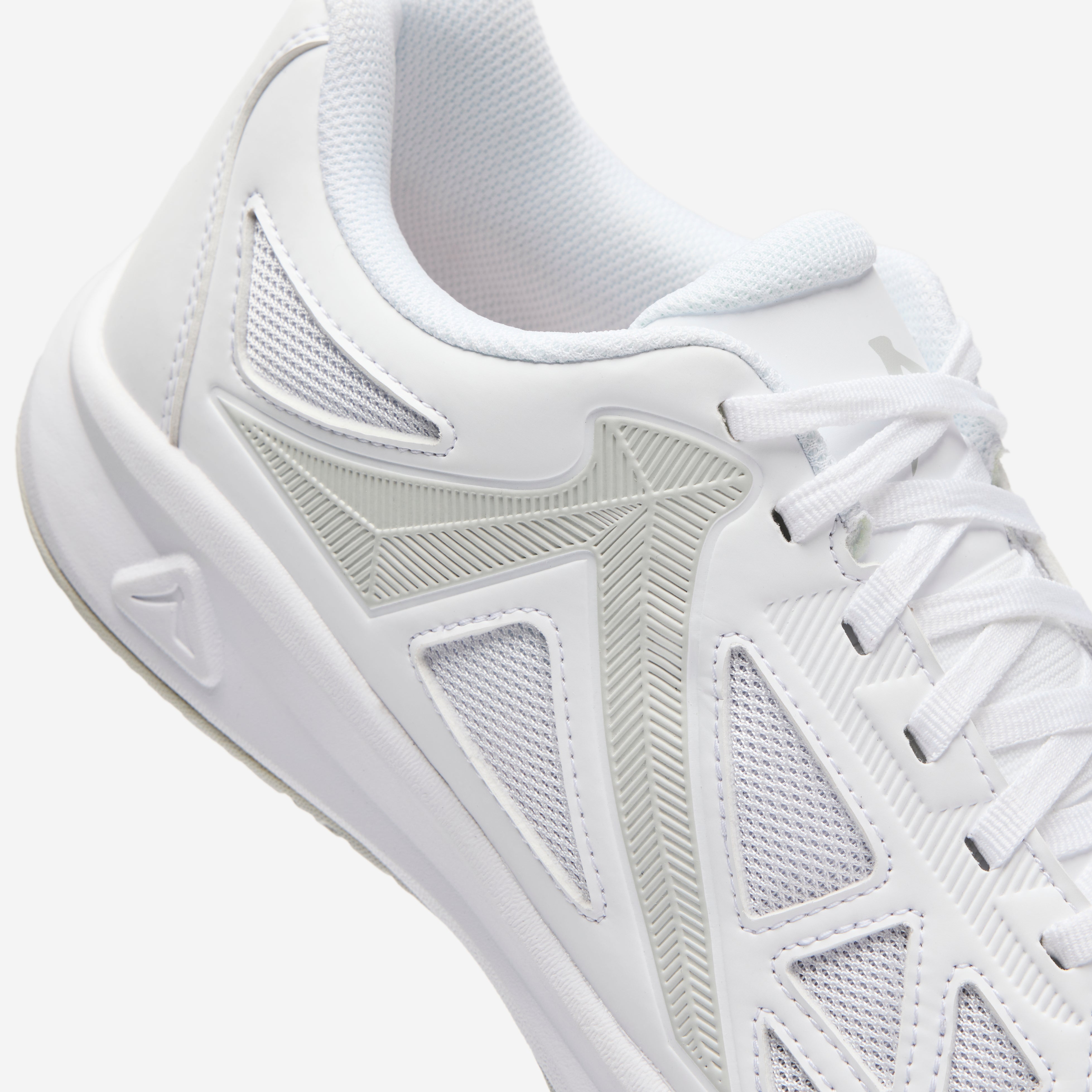 Takumi id White